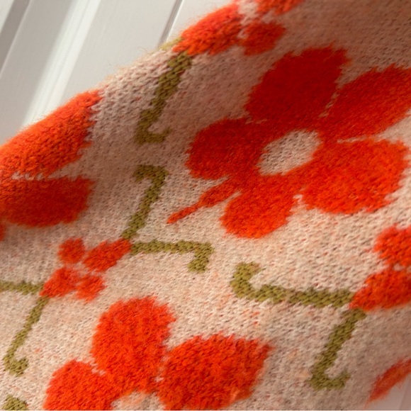 Anthropologie Beige and Orange Floral Cardigan - Picture 3 of 3